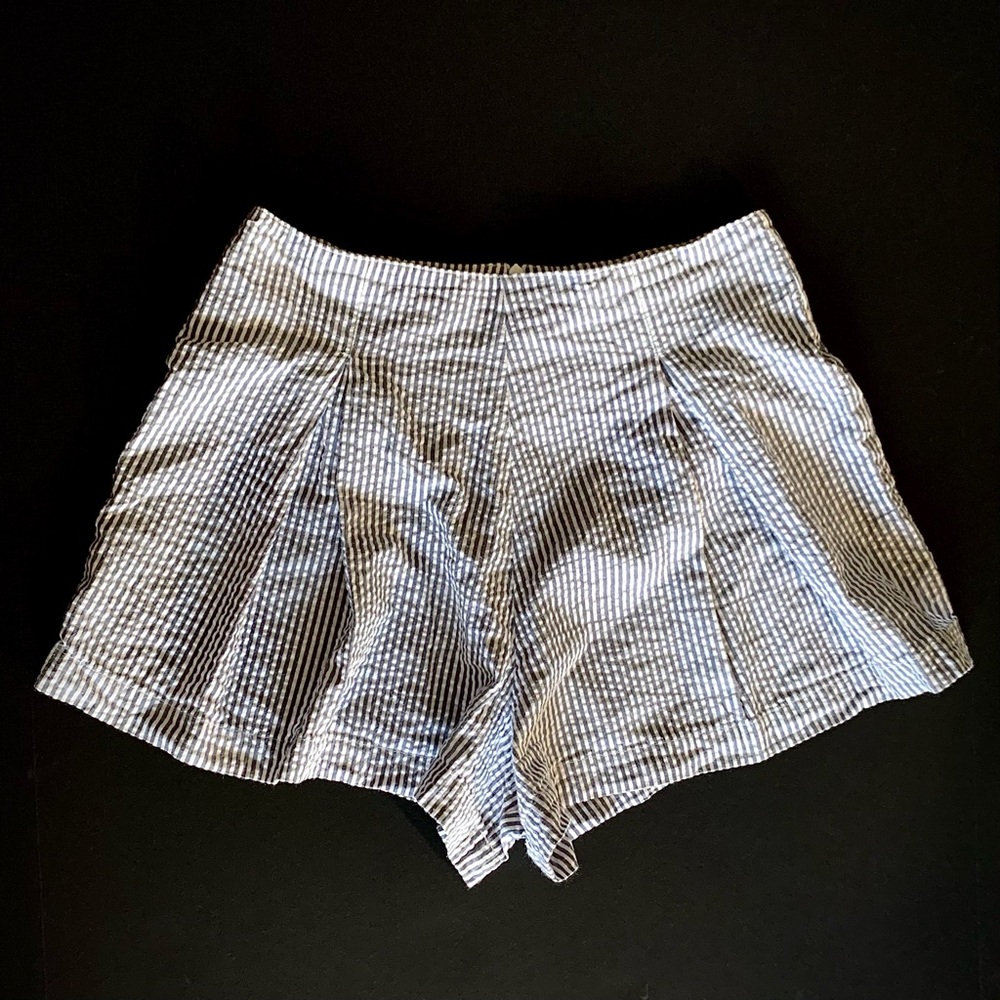 American Apparel Pinstripe Hampton Shorts-Womens Med